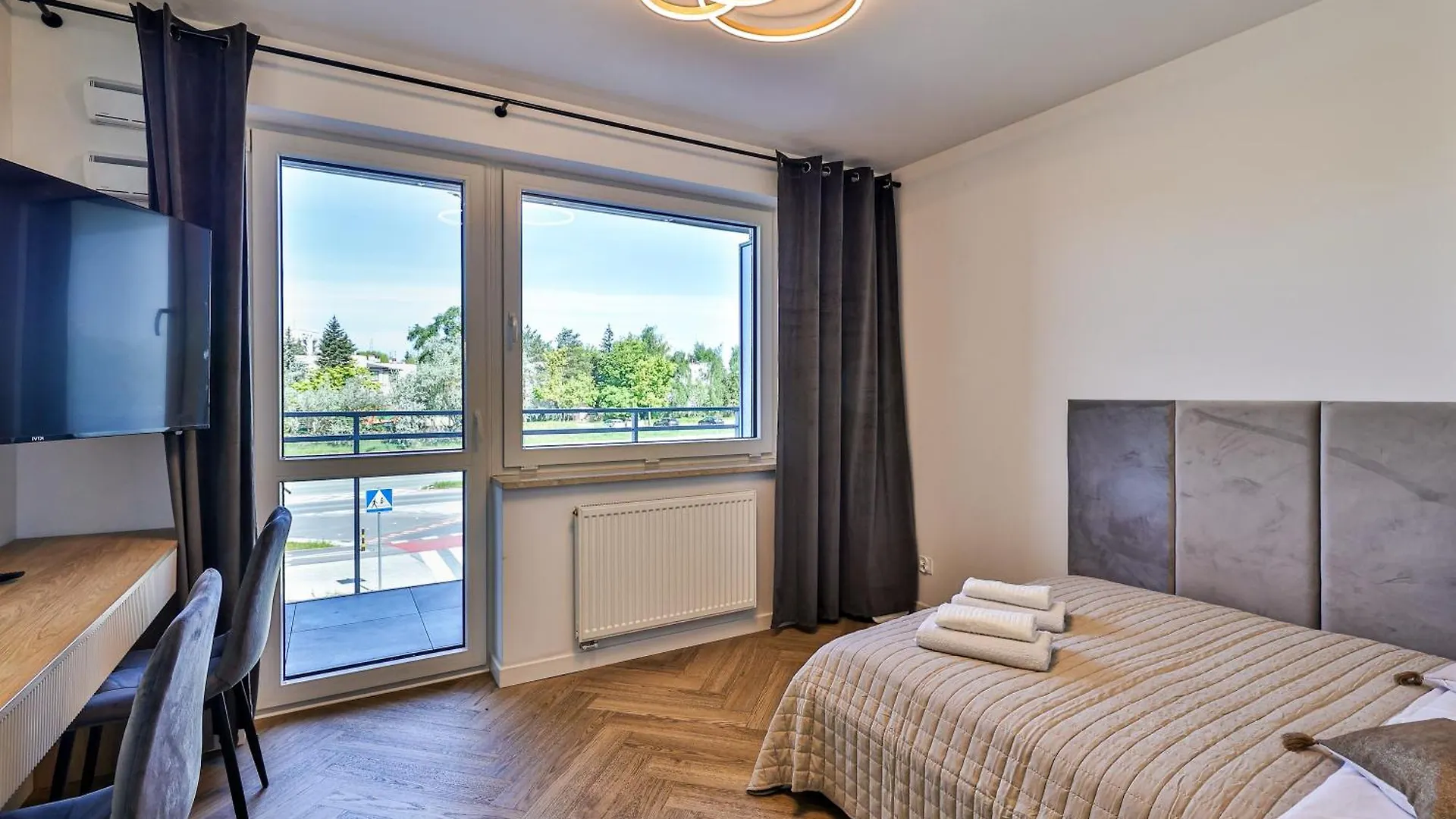 Pileckiego 59 Free Parking By Perfect Apart Warszawa Polska