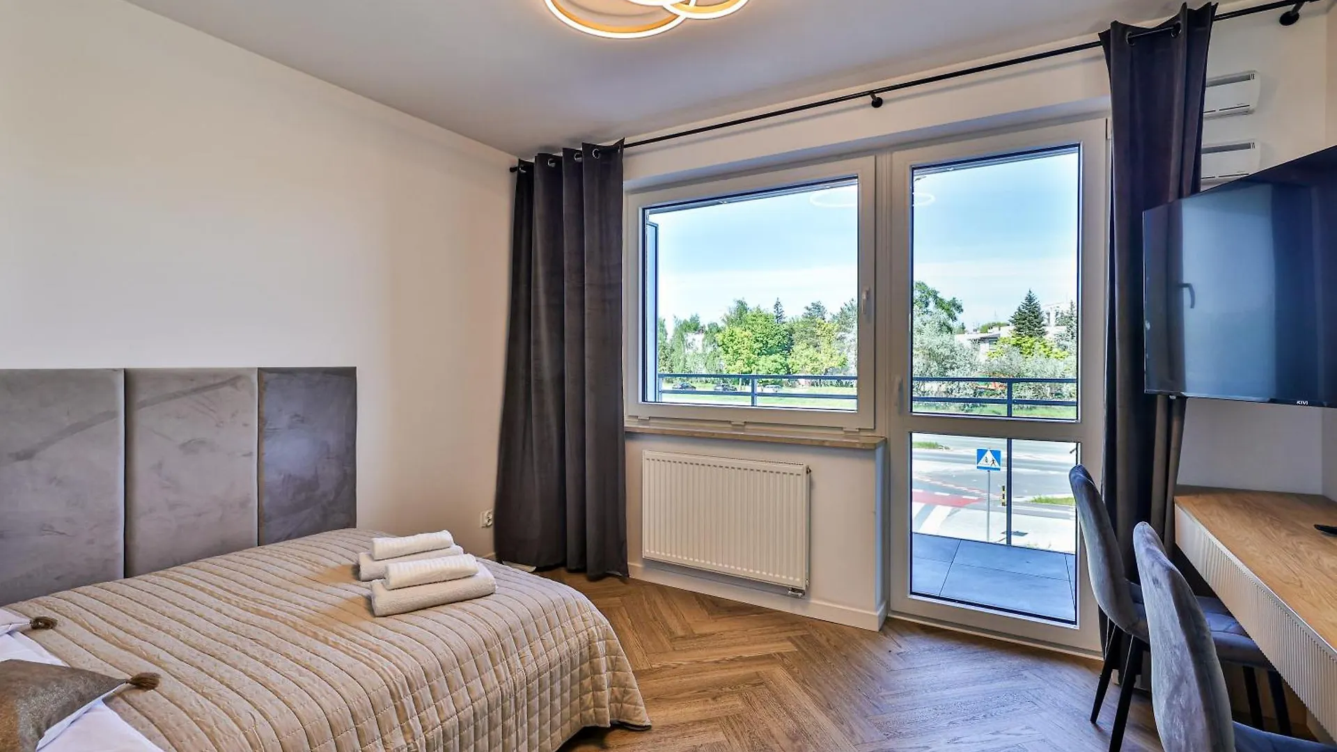Pileckiego 59 Free Parking By Perfect Apart Warszawa 0*,  Polska